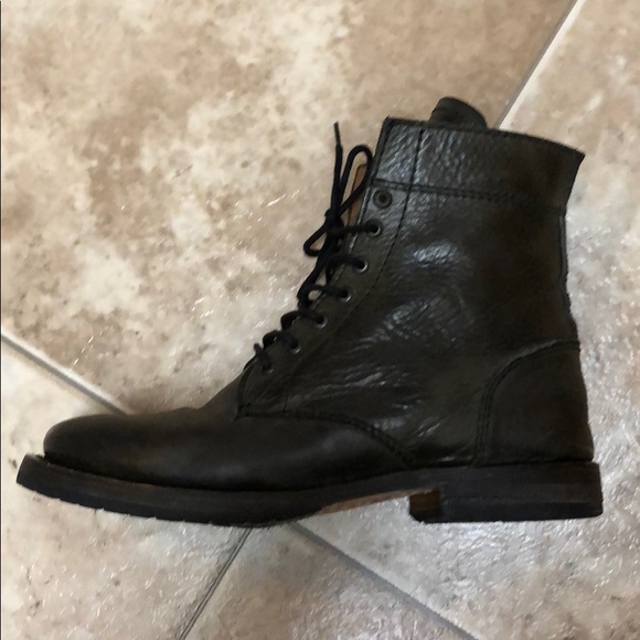 Sutro Lace Up Women’s Boots - Picture 3 of 6